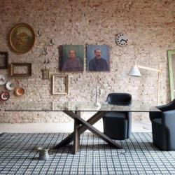 La Bottega Interiors - Contemorary Dinning Table